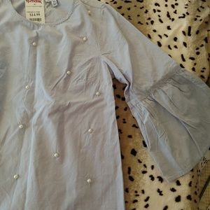 Bell sleeve blouse with pearl beads